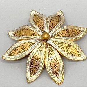 Spanish Toledo Ware Damascene Vintage Flower Brooch